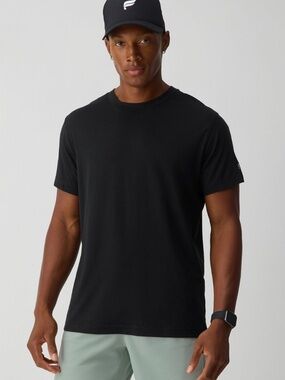 Fabletics The 24-7 Tee Men's SMALL